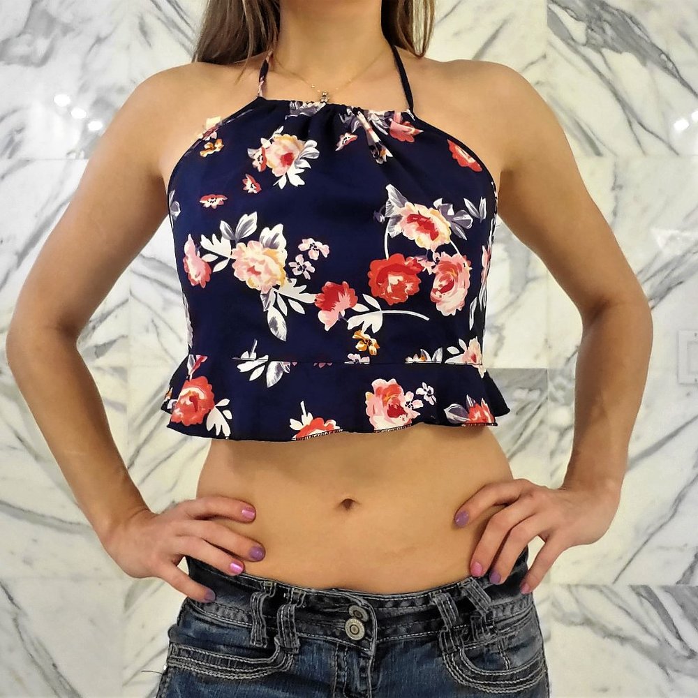 Feathers Halter Crop Top Small S 2/4 Shirt Floral